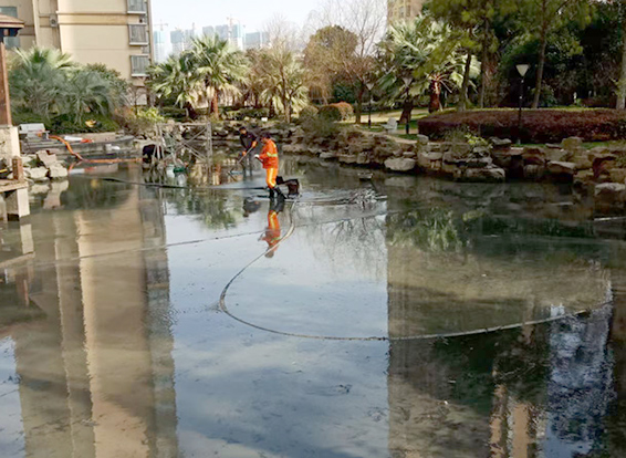 遵化景观池淤泥清理